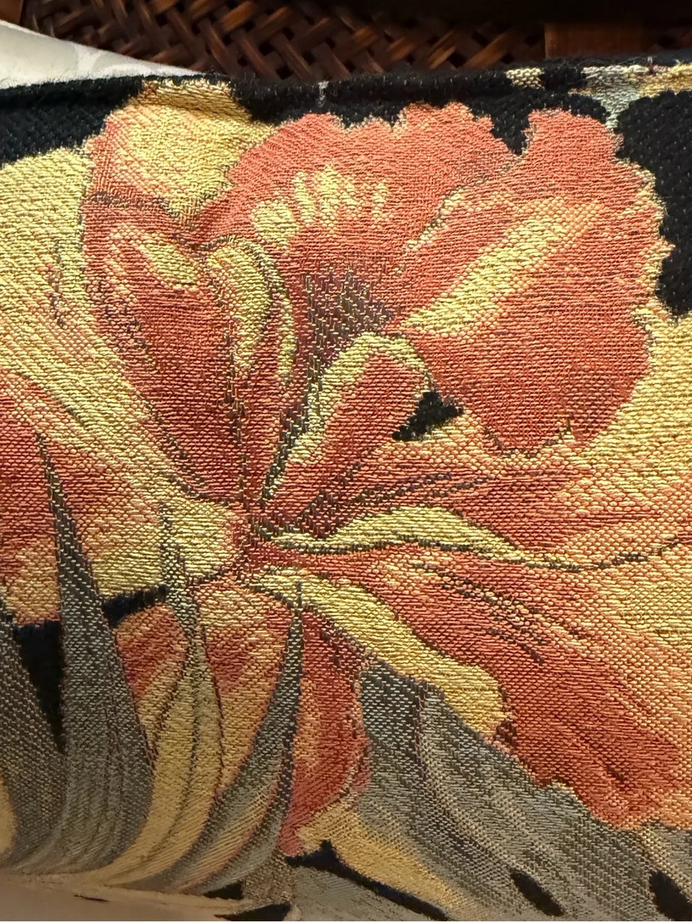 VINTAGE DECORATIVE LUMBER PILLOW